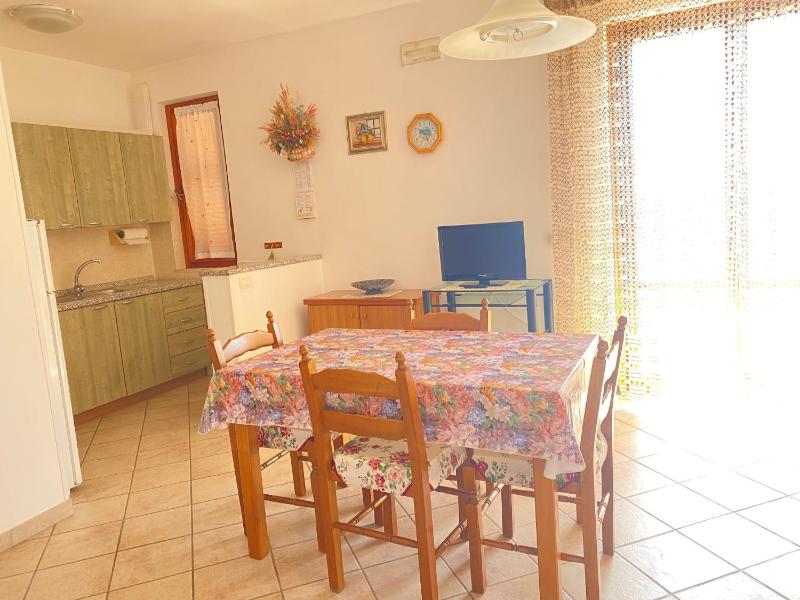 Numana 600 mt mare trilocale con ampia terrazza vista mare - image 6