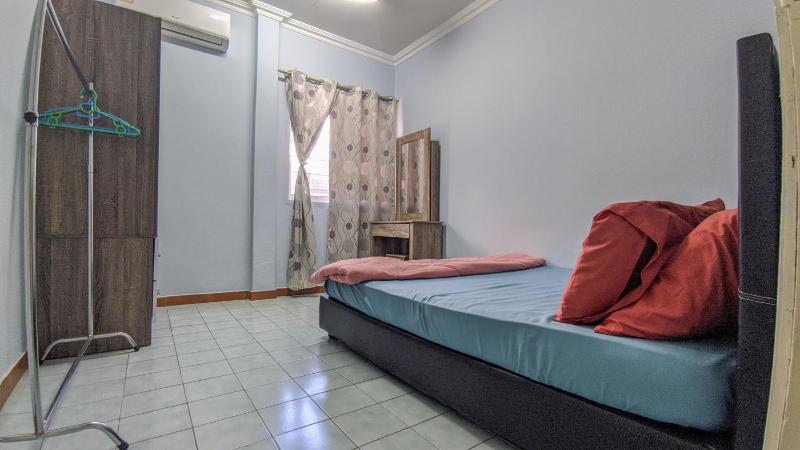Bunut Centre Stay - image 3