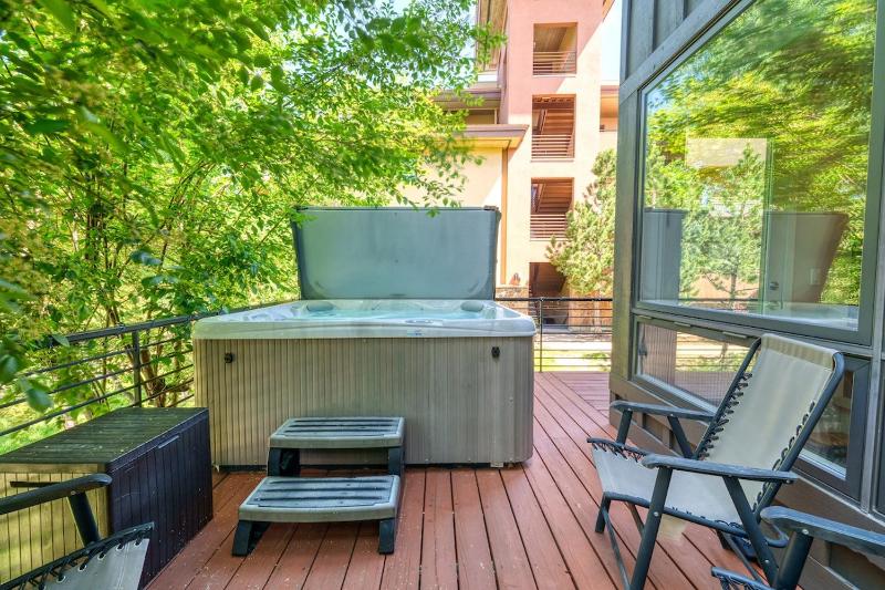 Blackhawk 2817 townhouse - image 3