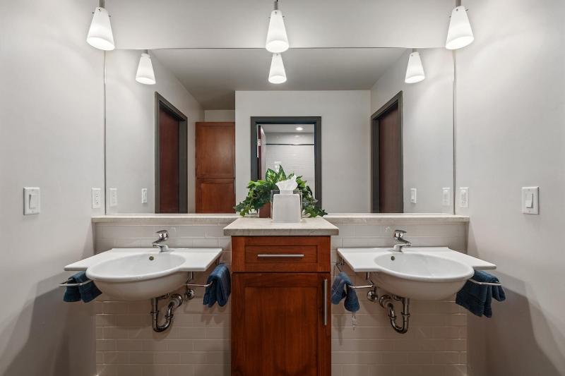 Blackhawk 2817 townhouse - image 30