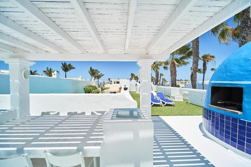 Villa with Private Pool image 3