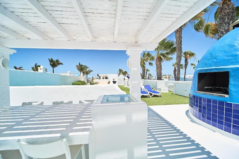 Villa with Private Pool image 4