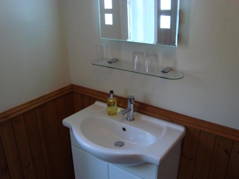 Comfort Double or Twin Room Ensuite image 2