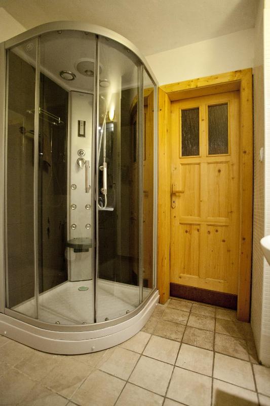 Triple Room image 2