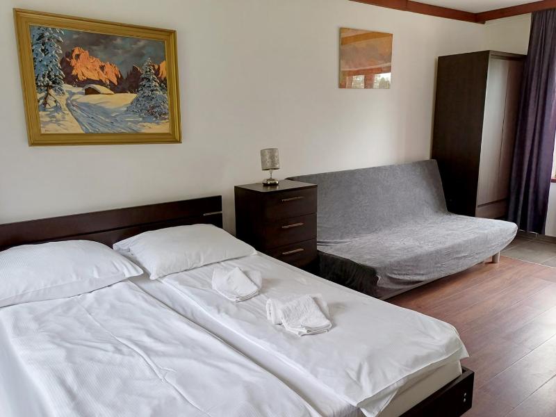Comfort Quadruple Room image 3