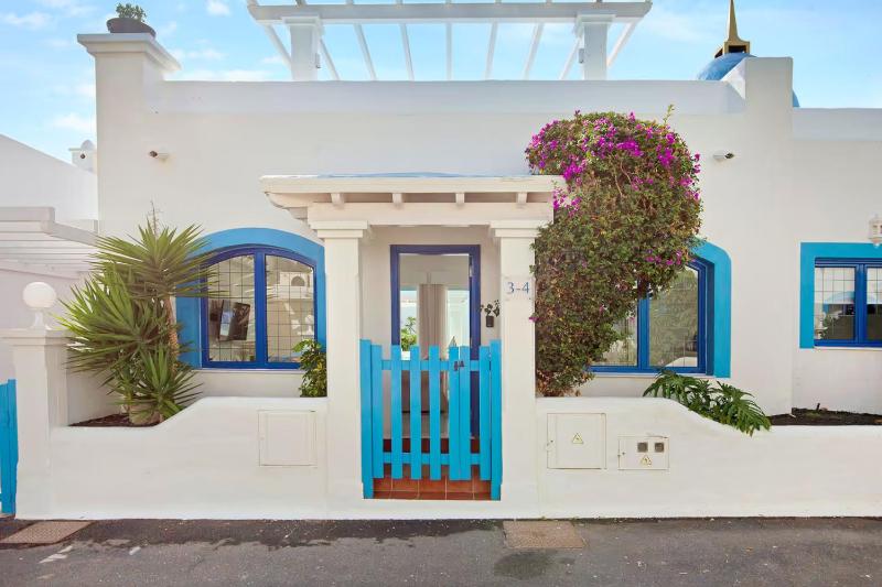Villa with Private Pool image 3