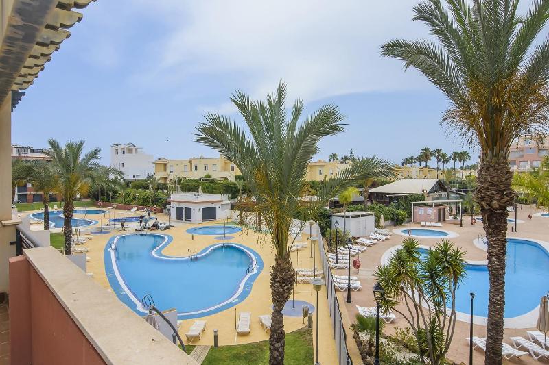 Vera Playa Acogedor Apart Piscinas Wifi Parking - image 9