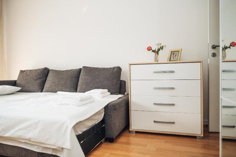 Crown Central three bedroom Apartment - image 6
