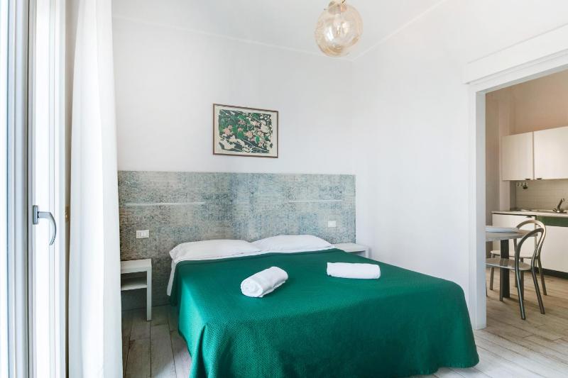 One-Bedroom Apartment with Balcony (2 Adults) image 4