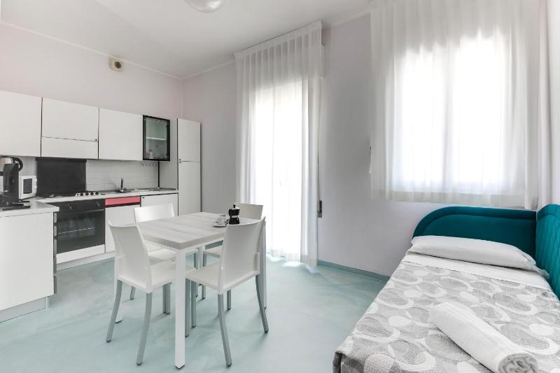 One-Bedroom Apartment with Balcony (4 Adults) image 1