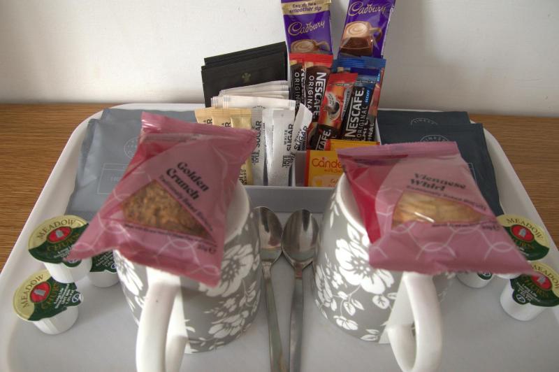 Deluxe Family Room image 2