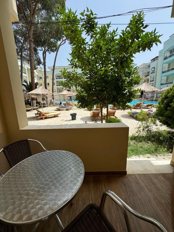 Klama Luxury Apartment - image 15
