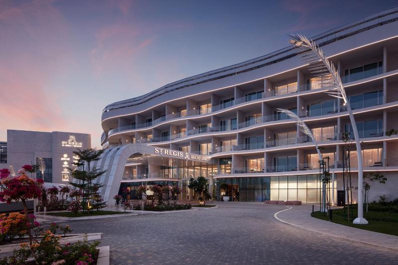 The St Regis Al Mouj Muscat Resort Images