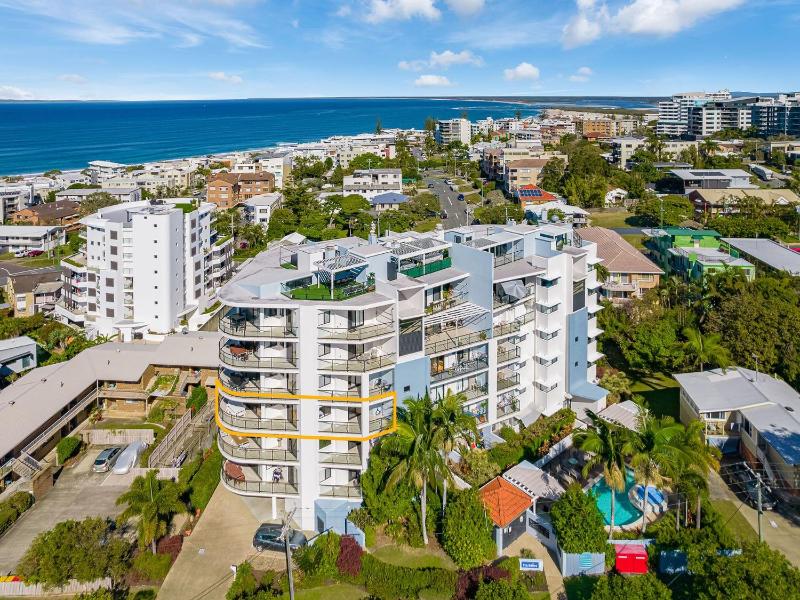 Mariners Unit 11 Kings Beach QLD - image 6
