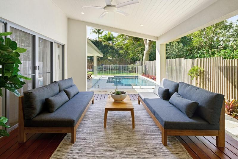 Home away from Home at Dicky Beach - image 1