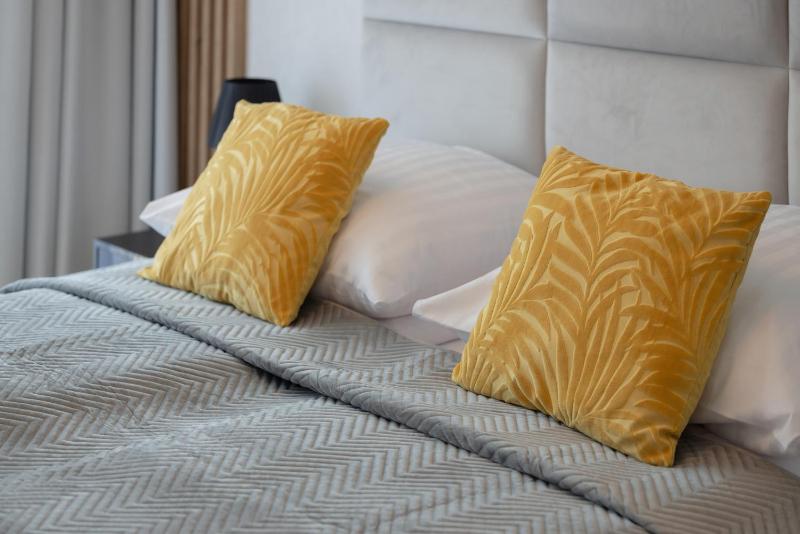 Lux Wellness Resort Apartments by the River by Renters Prestige - image 5