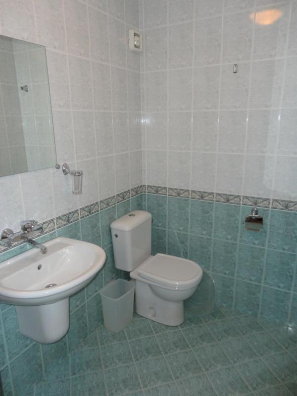 Standard Double Room image 3