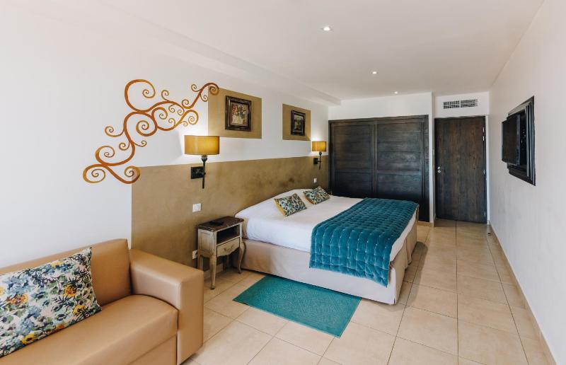 Junior Suite with Sea View  image 1
