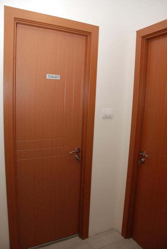 One-Bedroom Apartment image 3