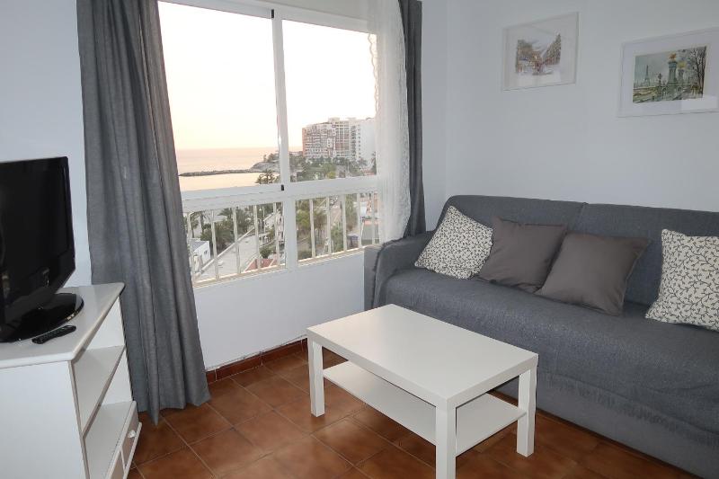 One-Bedroom Apartment with Sea View image 1