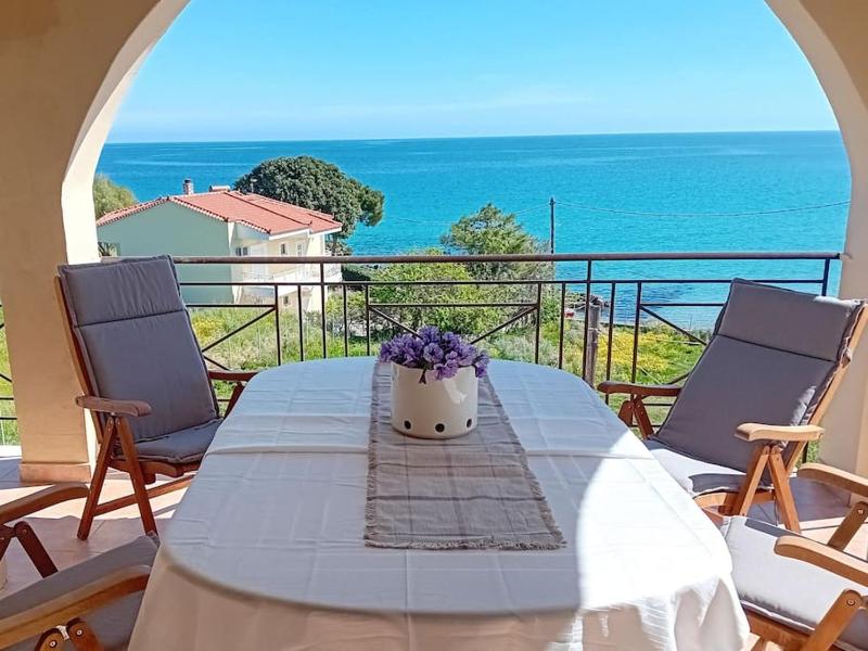 Huggali Zante Sea Front Villa Lux 120m2 Maisonette Images
