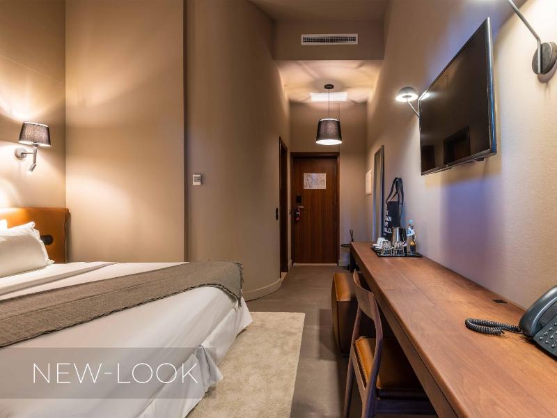 Premium Double or Twin Room image 1