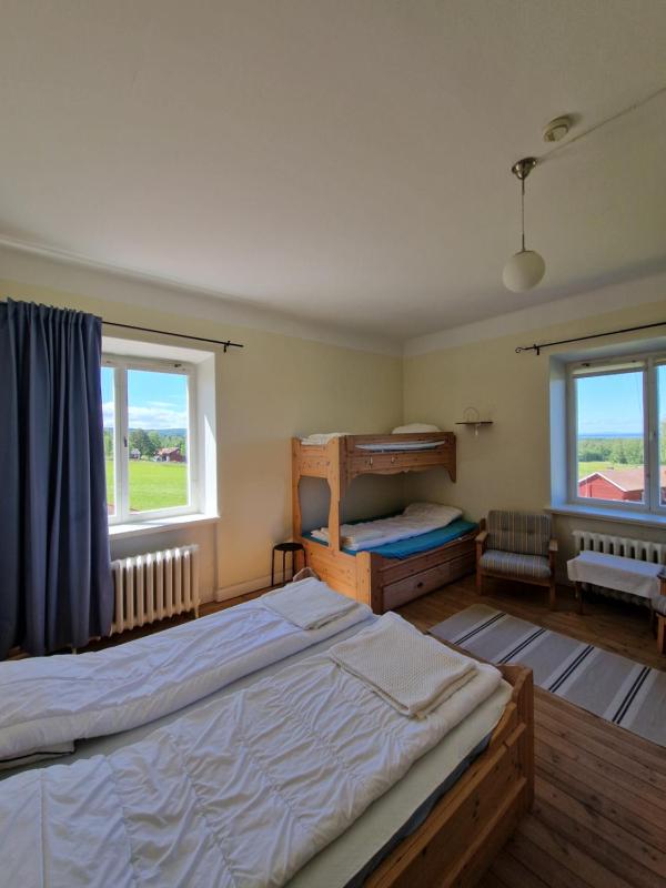 Family Room with Bathroom image 1