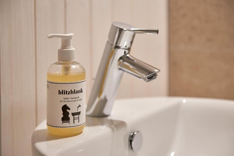 Deluxe Double Room with Balcony image 2