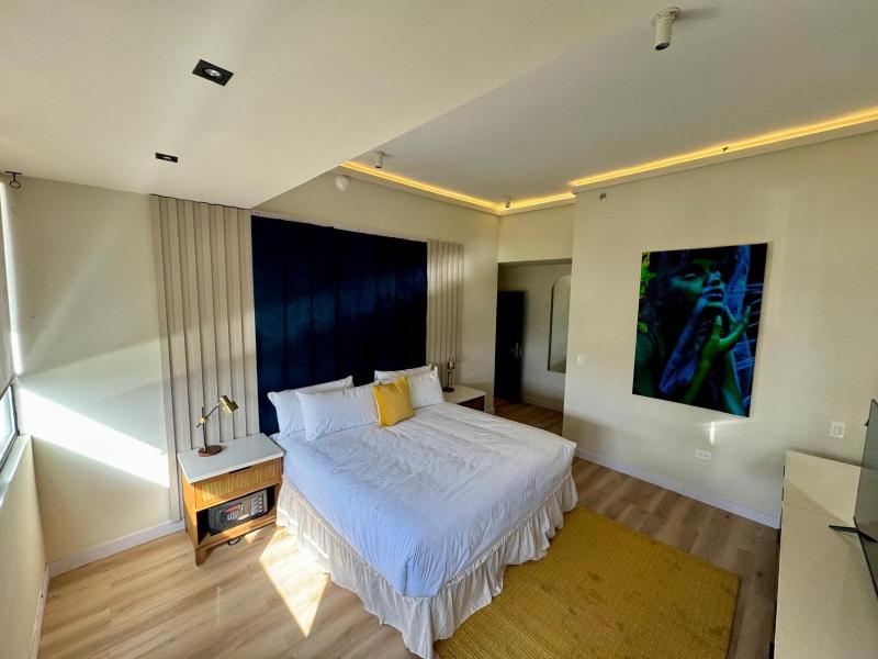 Deluxe Room image 1