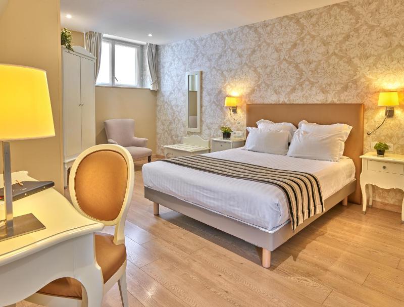 Standart Double Room image 1
