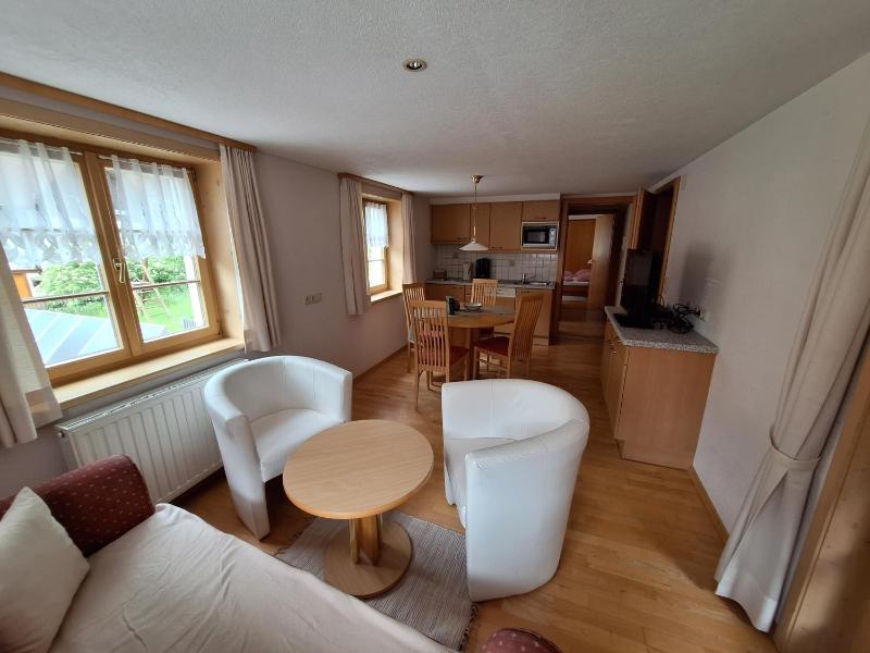 Apartment with Garden View image 4