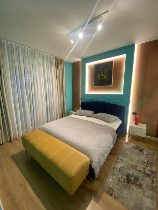 city center apartment - image 2