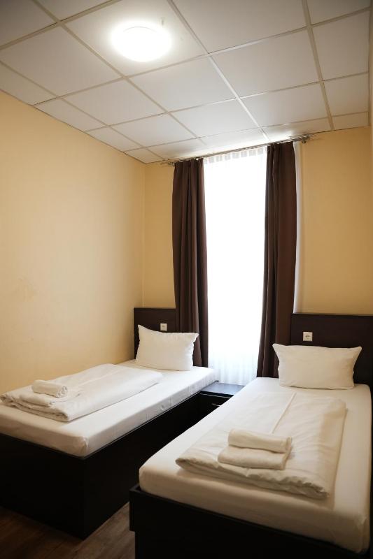 Hotel CityRing - image 2
