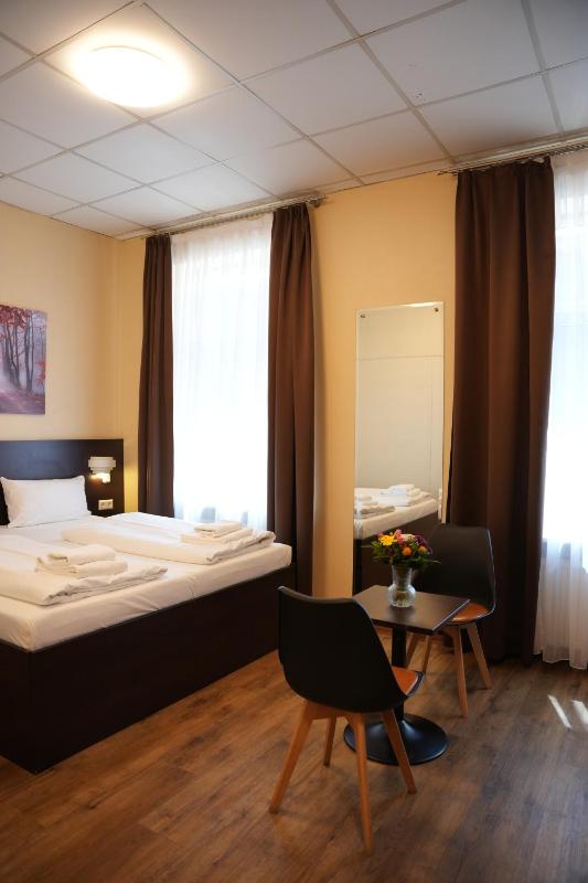 Hotel CityRing - image 8