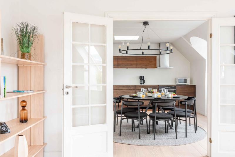 Three-Bedroom Apartment image 3