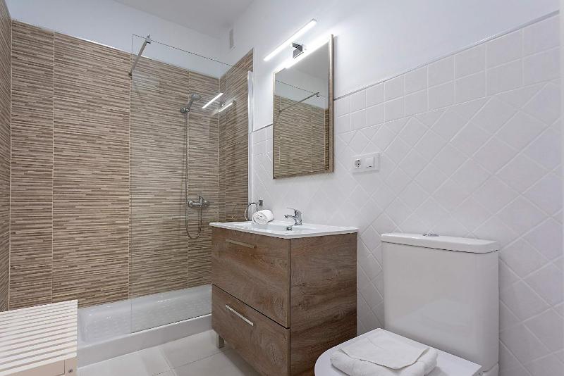 Genteel Home Santa Marta - image 5