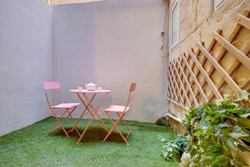 Tranquil 1 Bedroom in the Heart of Valletta - image 13