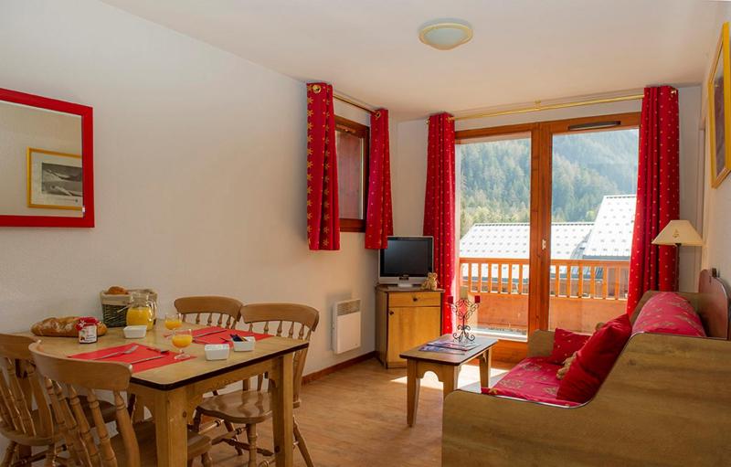 One-Bedroom Apartment image 1