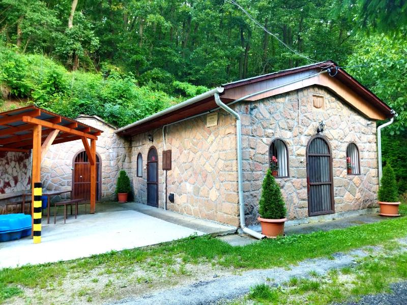One-Bedroom House with Terrace - Zöldváralja utca  image 1