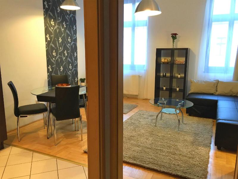 Gozsdu Apartment - image 16