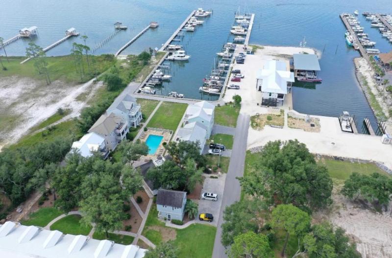 Bay Watch B4 Beach House - image 21