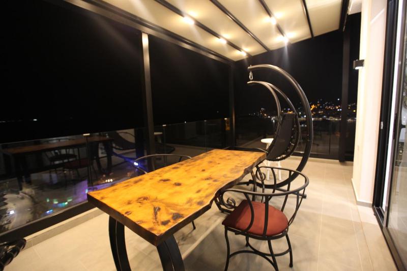 Superior Suite with Sea View image 2