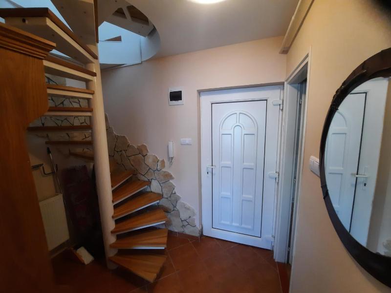 Zöld Béka Apartmanok Kölcsey III - image 15