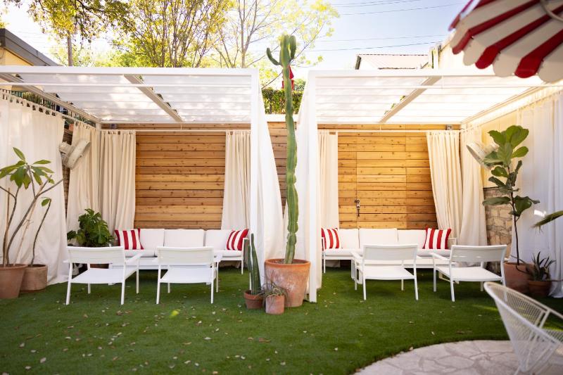 Austin Motel - image 1