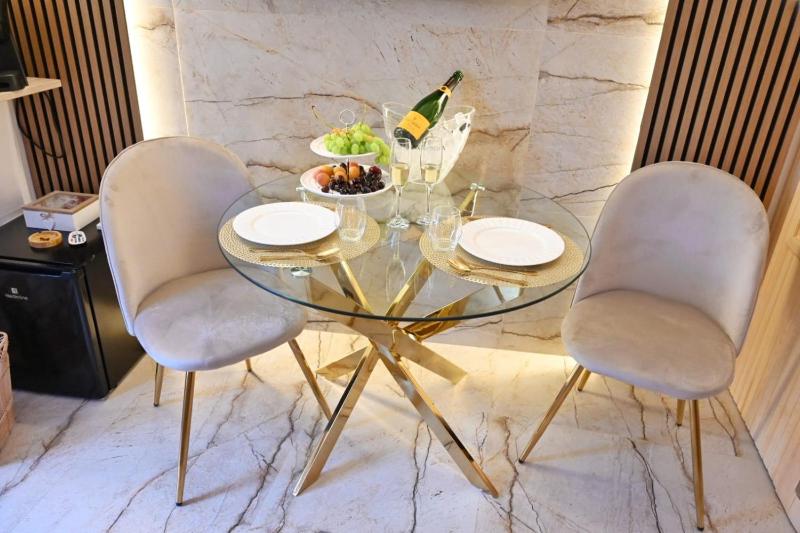 Raquel suite and SPA - image 35