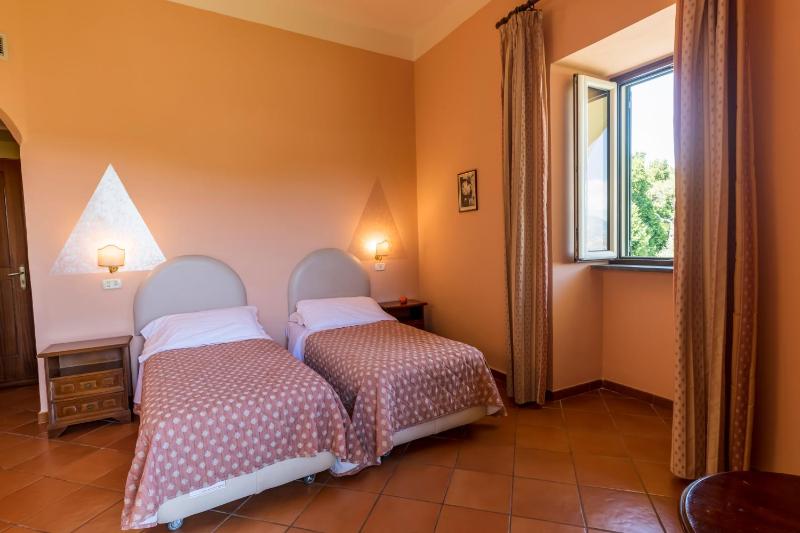 Double or Twin Room with Sea View image 3