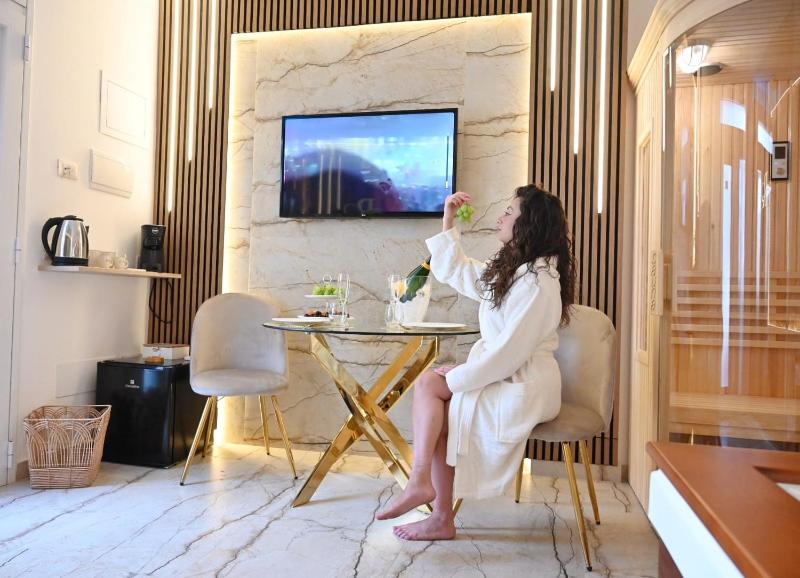 Raquel suite and SPA - image 21