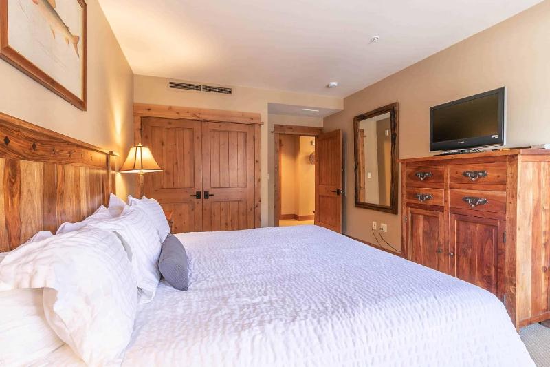 Big Horn Lodge 301 by East West Hospitality - image 7