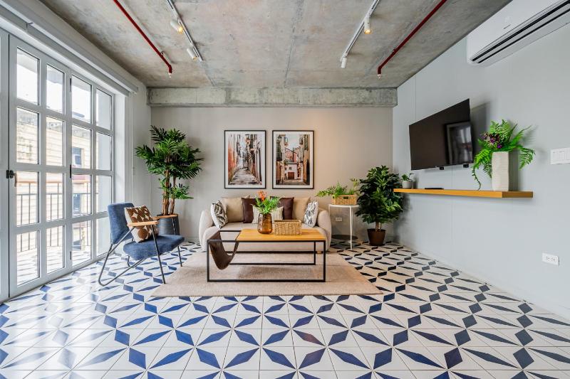 Casa Contemporánea by Wynwood House - image 8