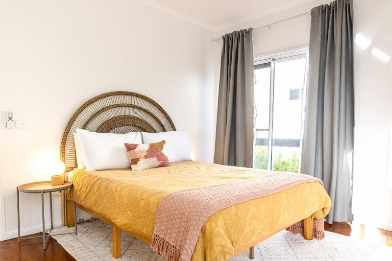 Moffat Beach Retreat Dog-friendly & Ocean Views - image 24